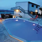 Amazing In Mastrinka With Sauna * Trogir