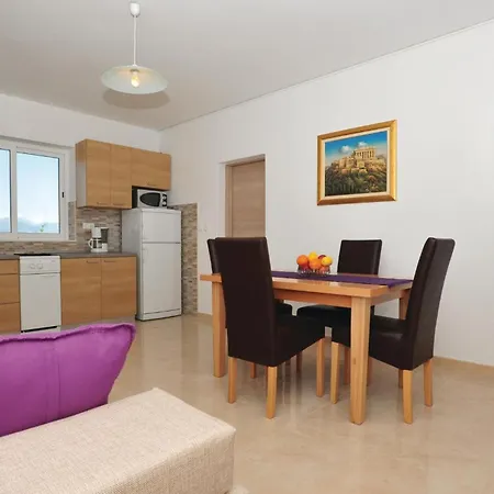 Amazing In Mastrinka With Sauna Nyaraló