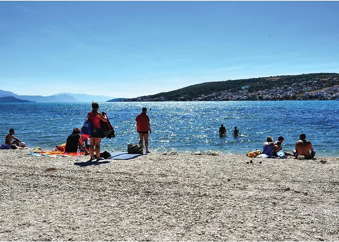 Amazing In Mastrinka With Sauna Hébergement de vacances Trogir