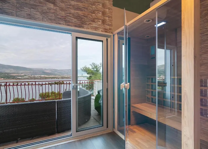 Amazing In Mastrinka With Sauna * Trogir